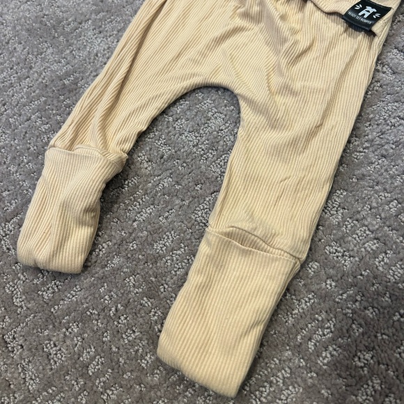 Ready Set Romper - Picture 2 of 8